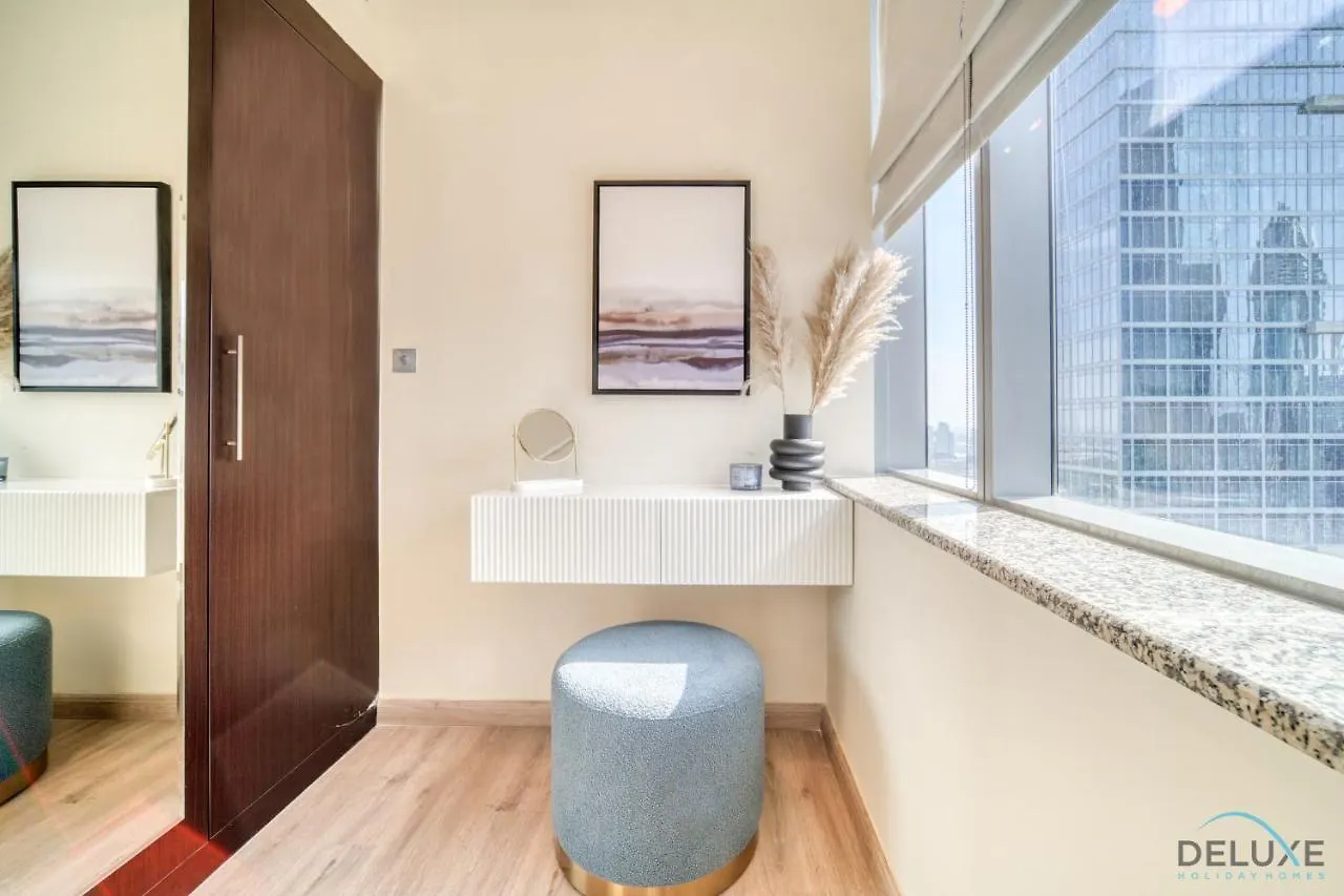 Gleeful 2Br At Sky Gardens Difc By Deluxe Holiday Homes Dubai